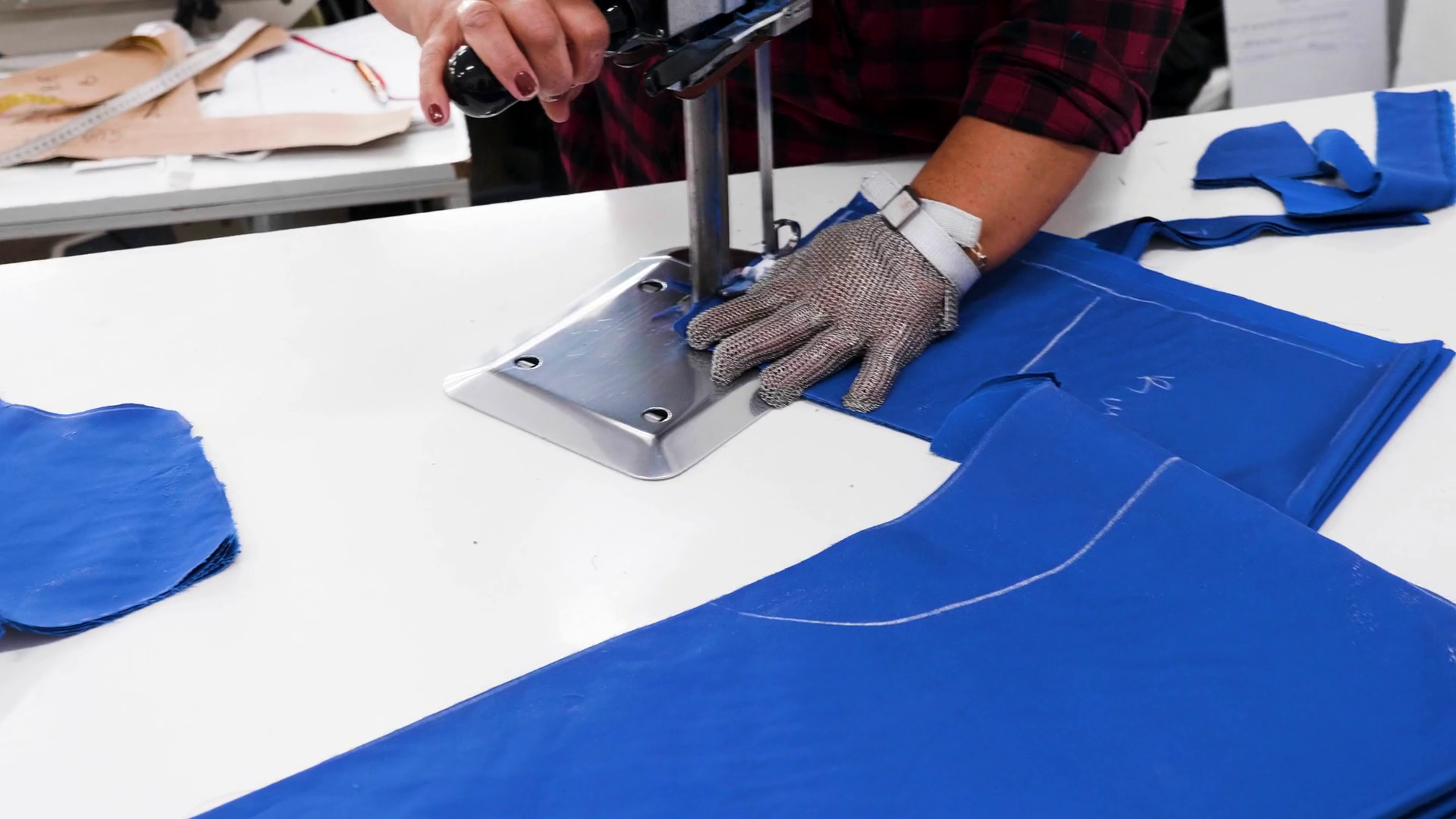 cutting cutting